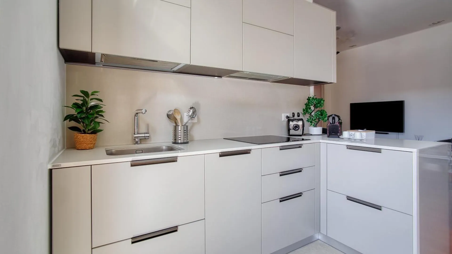 Lattanzio Charming Suite - Porta Romana Mm3 Milano